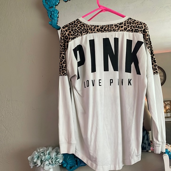 PINK Victoria's Secret Tops - Leopard vs pink :)